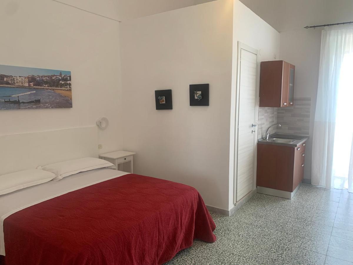 Colombo Apartment E Room Vieste Exterior photo