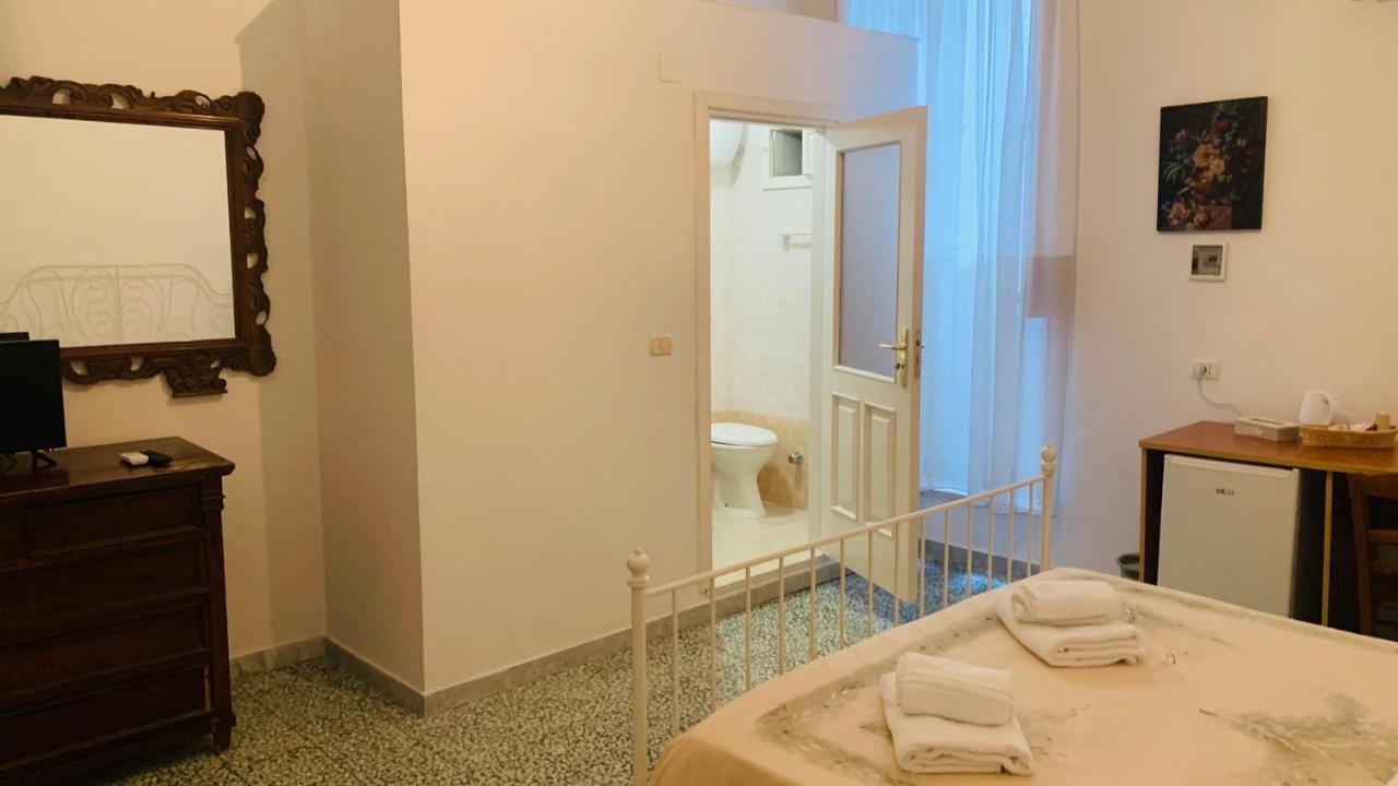 Colombo Apartment E Room Vieste Exterior photo