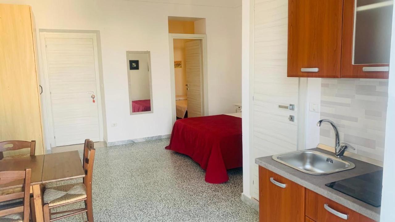 Colombo Apartment E Room Vieste Exterior photo